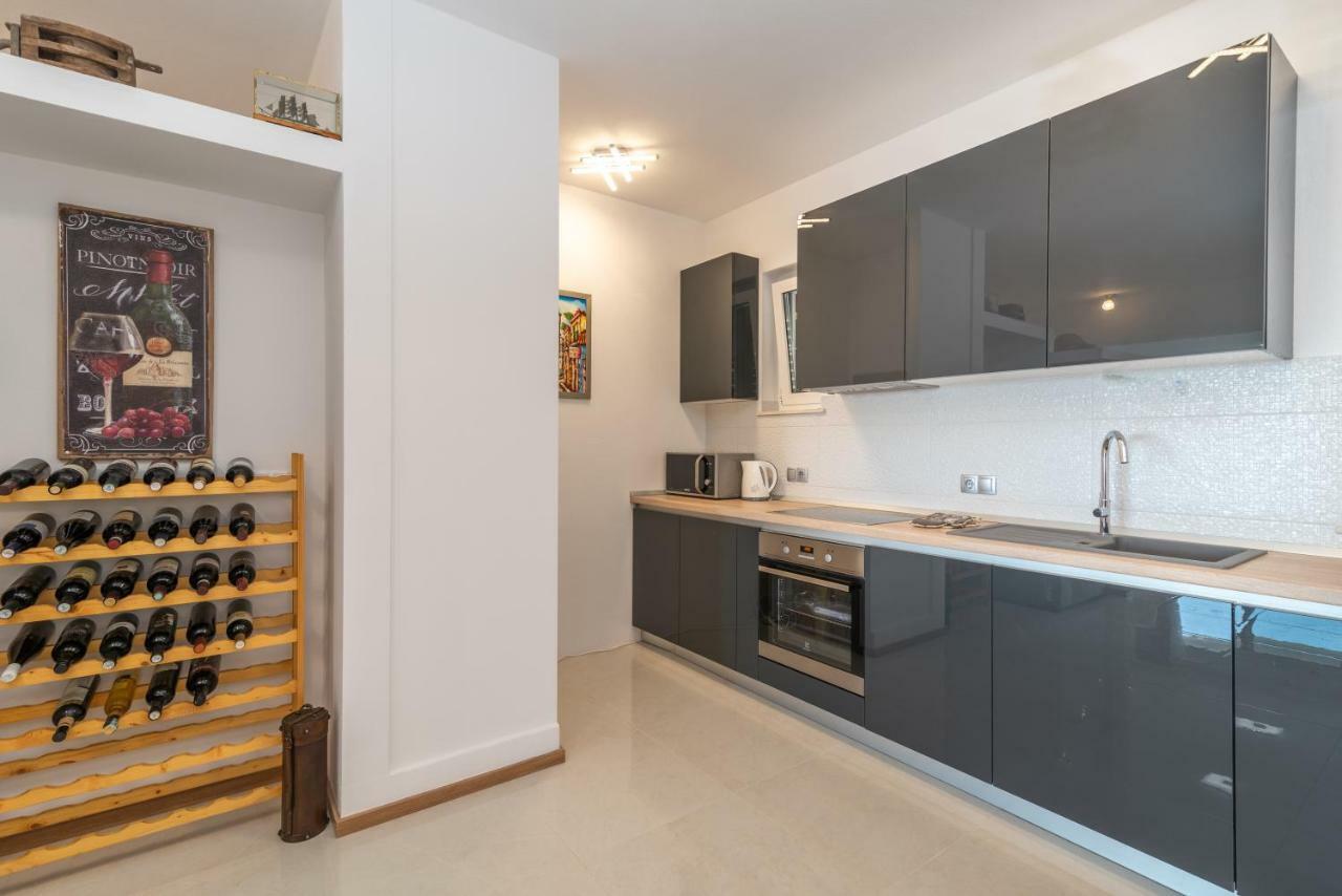 Villa Confido Luxury Apartment 01 Seget Donji Bagian luar foto