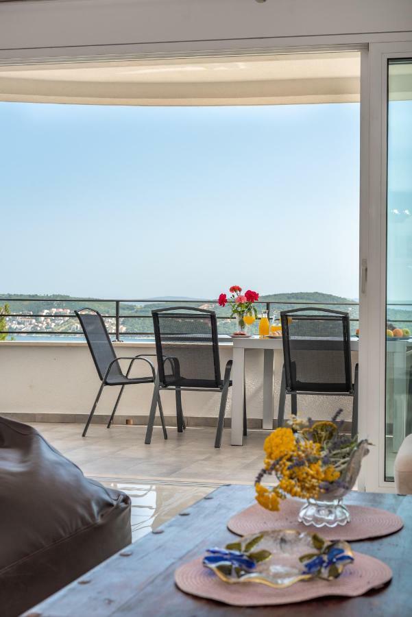 Villa Confido Luxury Apartment 01 Seget Donji Bagian luar foto