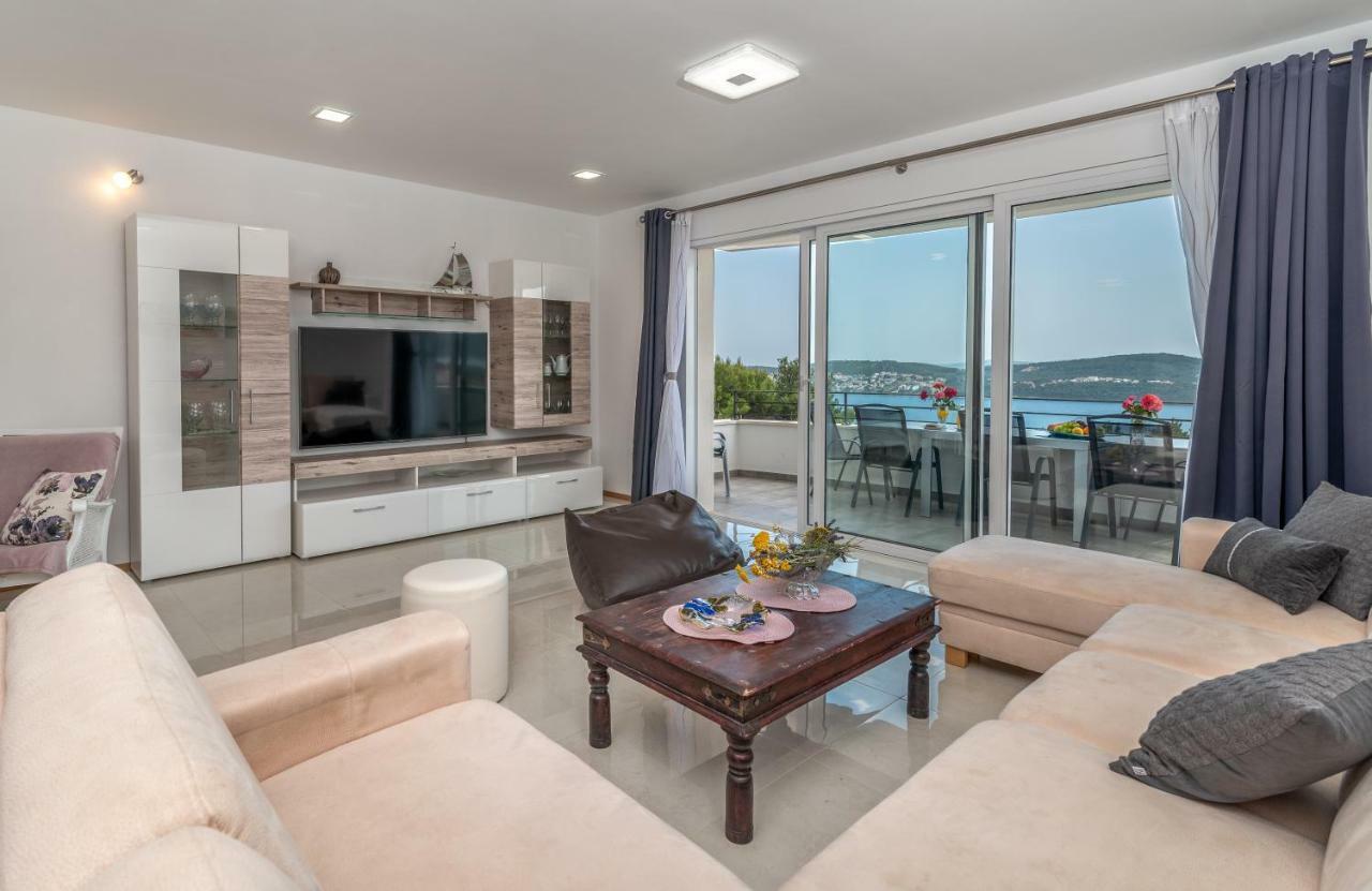 Villa Confido Luxury Apartment 01 Seget Donji Bagian luar foto