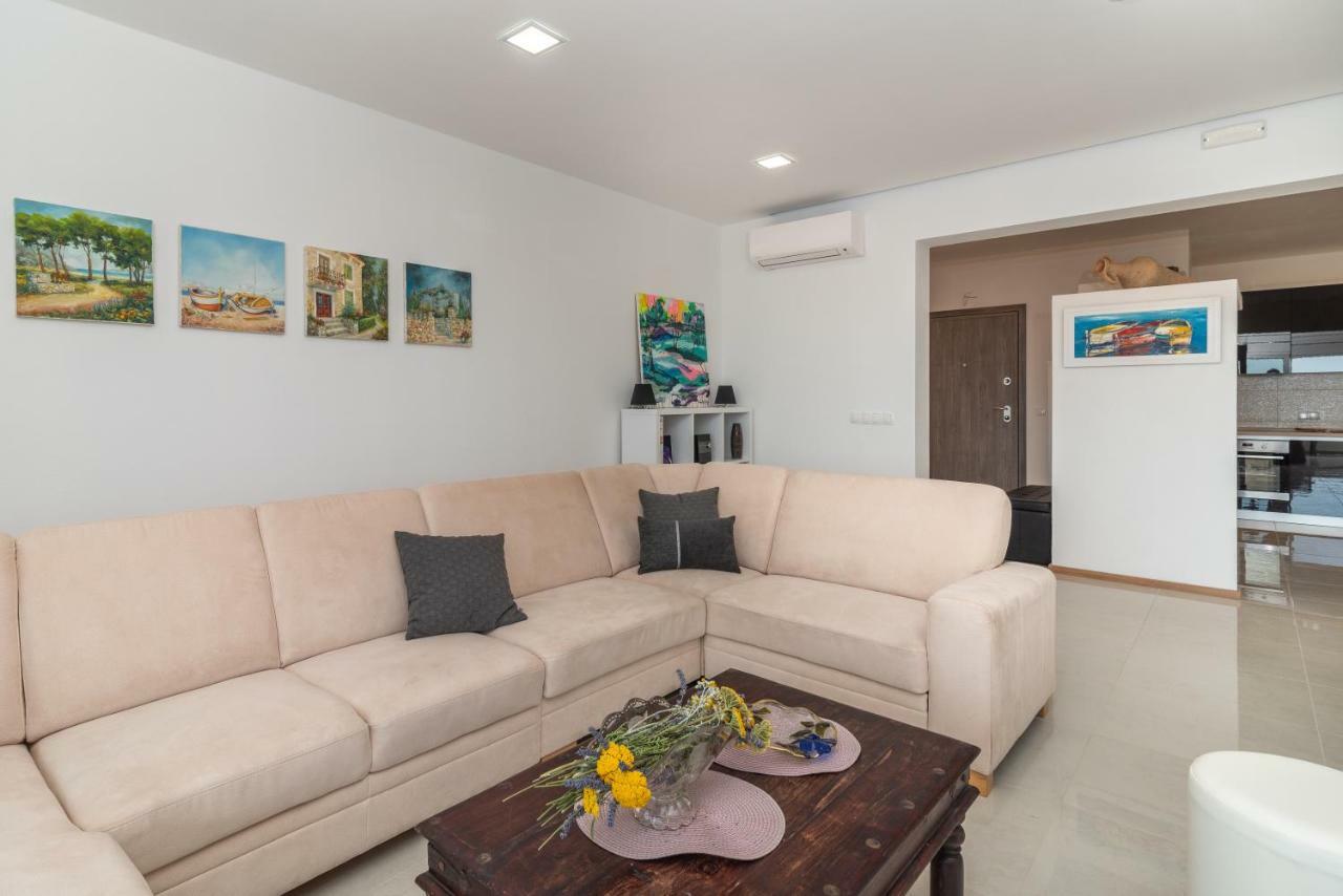 Villa Confido Luxury Apartment 01 Seget Donji Bagian luar foto