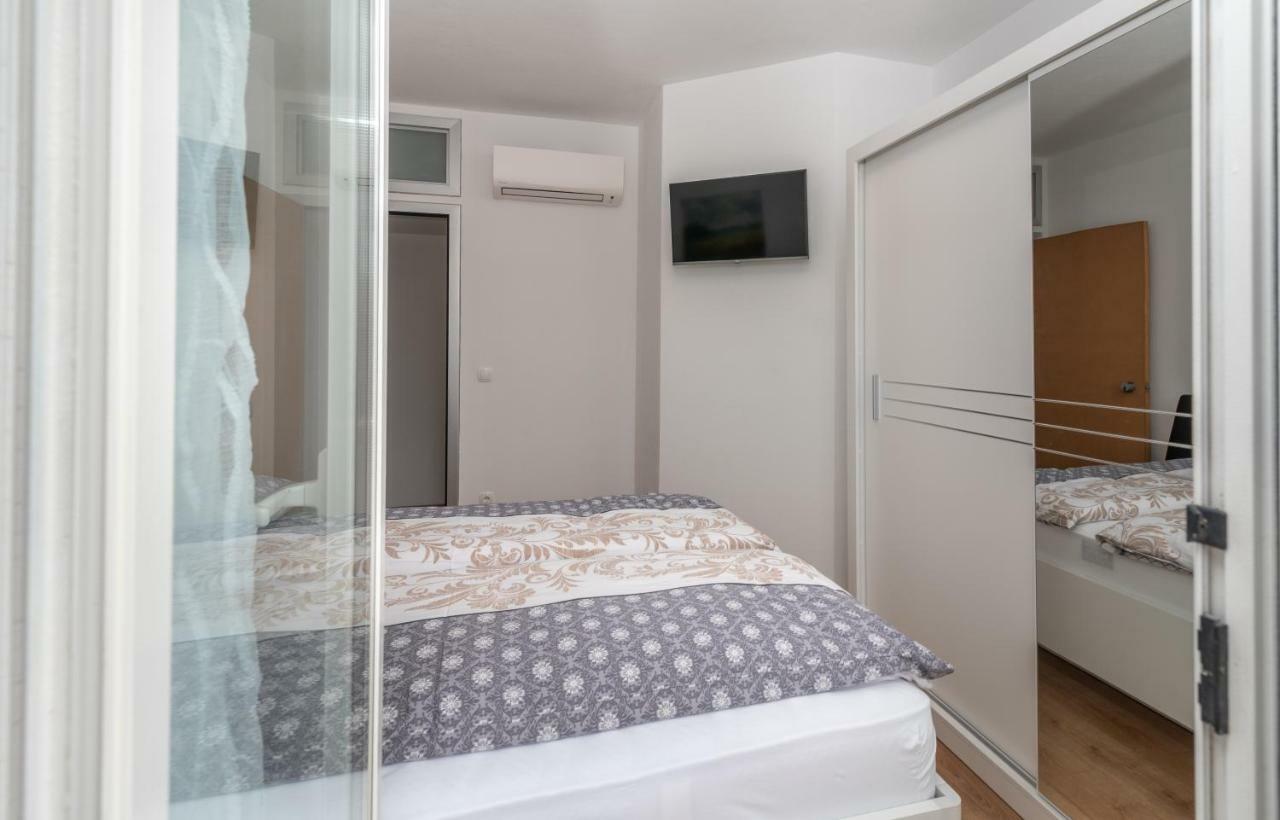 Villa Confido Luxury Apartment 01 Seget Donji Bagian luar foto
